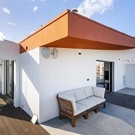 Apartman Whome Bachelor Pad In The Sky, Great For Digital Nomads & Remote Workers *