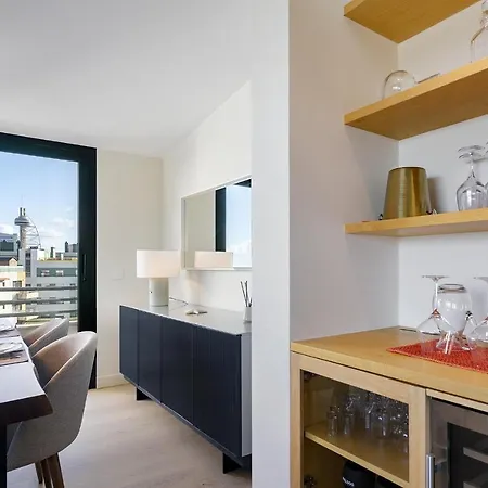 Whome Bachelor Pad In The Sky, Great For Digital Nomads & Remote Workers *