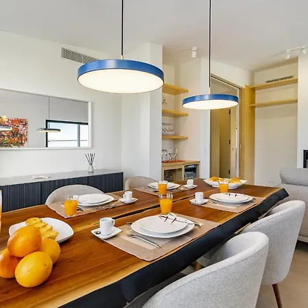 Whome Bachelor Pad In The Sky, Great For Digital Nomads & Remote Workers Διαμέρισμα Lisboa