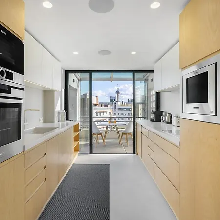 Apartament Whome Bachelor Pad In The Sky, Great For Digital Nomads & Remote Workers Lizbona
